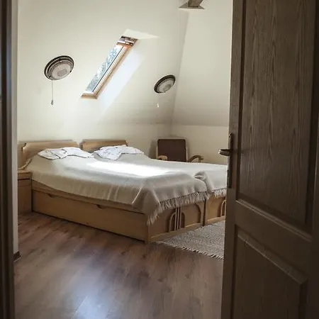 Pensjonat Pensiunea Bella